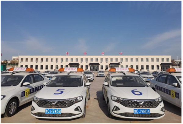 科三實(shí)用技巧，這6個(gè)地方千萬(wàn)別忘踩剎車(chē)！